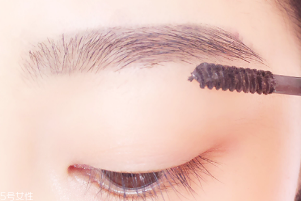 眉粉和染眉膏哪個好 看懂區(qū)別適合自己的最好 眉粉和染眉膏哪個好 看懂區(qū)別適合自己的最好