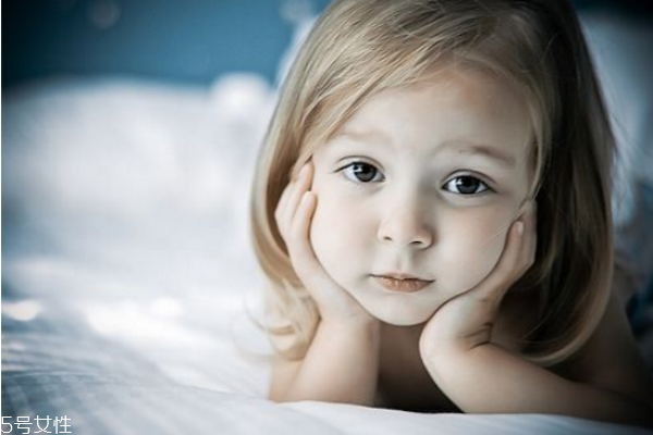 寶寶什么時(shí)候開(kāi)始早教最好 寶寶什么時(shí)候開(kāi)始早教最好