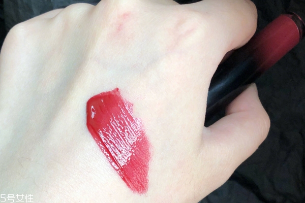 阿瑪尼黑管514適合黃皮嗎 這支山楂色不挑皮 阿瑪尼黑管514適合黃皮嗎 這支山楂色不挑皮