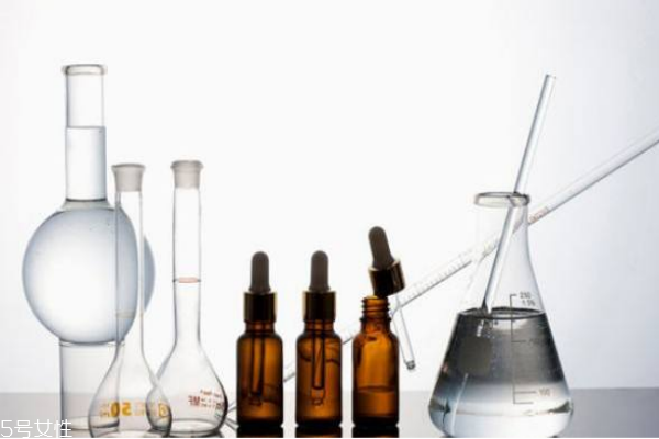 藥妝護膚品能長期使用嗎 敏感肌的選擇 藥妝護膚品能長期使用嗎 敏感肌的選擇