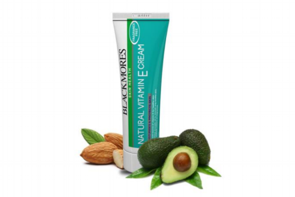 日霜怎么用 點(diǎn)涂法一定要學(xué)會(huì) 日霜怎么用 點(diǎn)涂法一定要學(xué)會(huì)