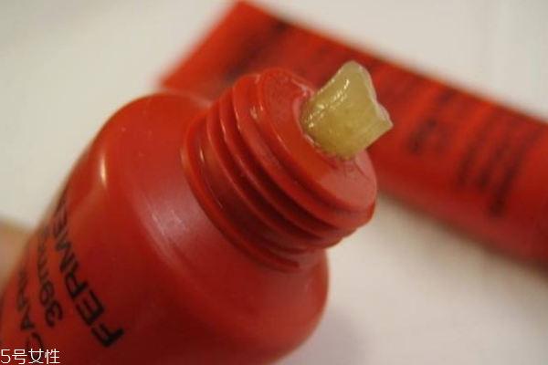 木瓜膏可以去黑頭嗎 4招對付頑固黑頭 木瓜膏可以去黑頭嗎 4招對付頑固黑頭