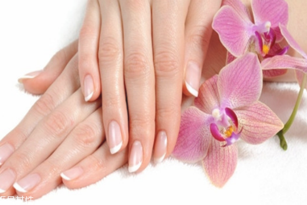 資生堂護(hù)手霜能擦臉嗎 能不能看這里 資生堂護(hù)手霜能擦臉嗎 能不能看這里