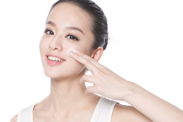 控油洗面奶好不好 控油去痘印洗面奶排行 控油洗面奶好不好 控油去痘印洗面奶排行