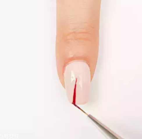 另類磨砂紅美甲圖片 讓人魅力四射的紅色風(fēng)暴 另類磨砂紅美甲圖片 讓人魅力四射的紅色風(fēng)暴