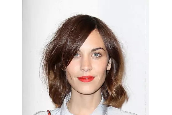 短發(fā)配什么帽子好看 這3款幫你解答 短發(fā)配什么帽子好看 這3款幫你解答