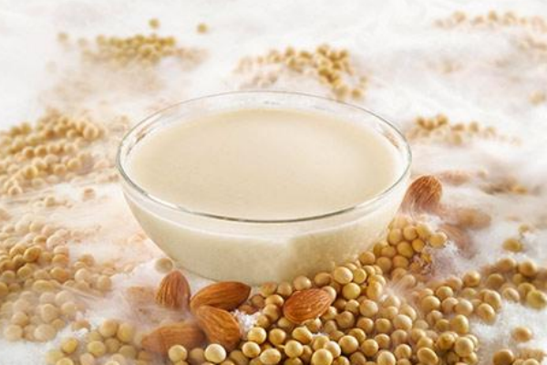 懷孕后女性能喝豆?jié){嗎 懷孕后女性能喝豆?jié){嗎