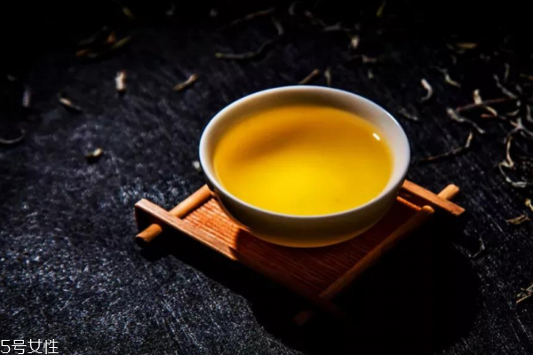 冬季養(yǎng)生起床后的黃金時間段應(yīng)該怎么做 冬季養(yǎng)生起床后的黃金時間段應(yīng)該怎么做