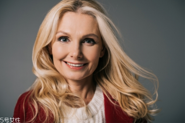 早上洗澡還是晚上洗澡好 洗澡注意事項(xiàng) 早上洗澡還是晚上洗澡好 洗澡注意事項(xiàng)