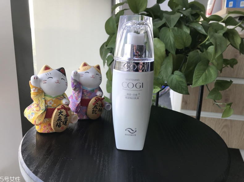 高姿白金系列適合什么年齡 祛斑小能手了解一下 高姿白金系列適合什么年齡 祛斑小能手了解一下