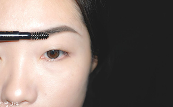 秋天畫什么眉毛好看 眉毛畫法教程 秋天畫什么眉毛好看 眉毛畫法教程
