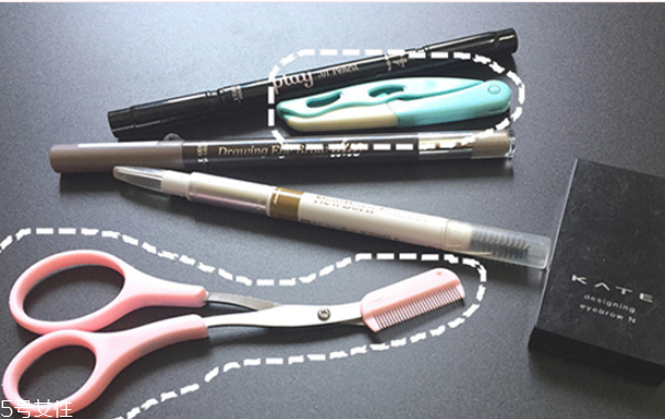 畫(huà)眉怎么畫(huà)才好看 簡(jiǎn)單畫(huà)眉毛的技巧圖解 畫(huà)眉怎么畫(huà)才好看 簡(jiǎn)單畫(huà)眉毛的技巧圖解