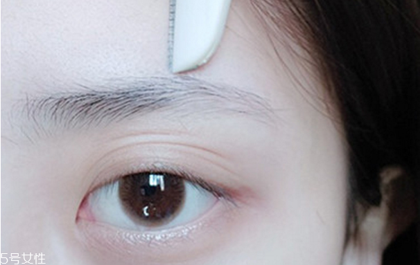 畫(huà)眉怎么畫(huà)才好看 簡(jiǎn)單畫(huà)眉毛的技巧圖解 畫(huà)眉怎么畫(huà)才好看 簡(jiǎn)單畫(huà)眉毛的技巧圖解
