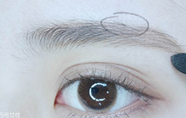 畫(huà)眉怎么畫(huà)才好看 簡(jiǎn)單畫(huà)眉毛的技巧圖解 畫(huà)眉怎么畫(huà)才好看 簡(jiǎn)單畫(huà)眉毛的技巧圖解