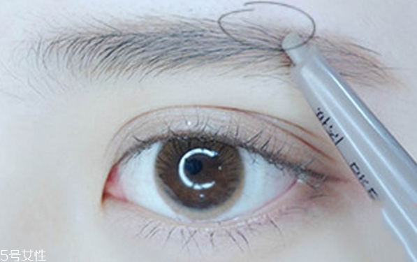 畫(huà)眉怎么畫(huà)才好看 簡(jiǎn)單畫(huà)眉毛的技巧圖解 畫(huà)眉怎么畫(huà)才好看 簡(jiǎn)單畫(huà)眉毛的技巧圖解