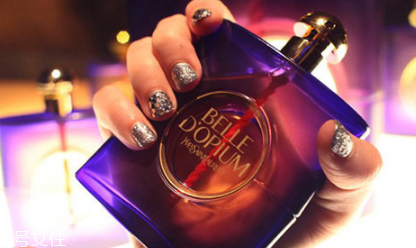 4款適合秋冬的香水推薦 溫暖又自然的香味 4款適合秋冬的香水推薦 溫暖又自然的香味