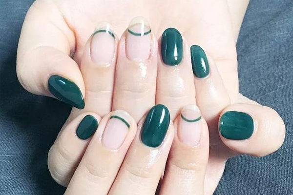 藍綠色美甲適合冬天嗎 6款秋冬藍綠色美甲