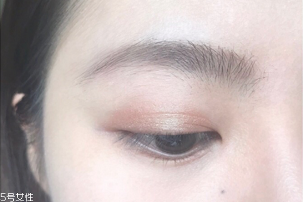 睫毛夾有什么用 睫毛夾的正確用法 睫毛夾有什么用 睫毛夾的正確用法