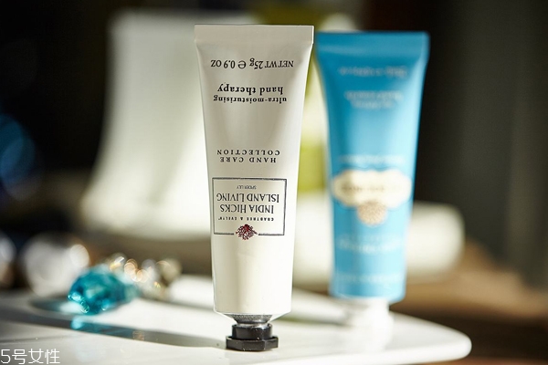 護(hù)手霜一次用多少 大概要1g 護(hù)手霜一次用多少 大概要1g