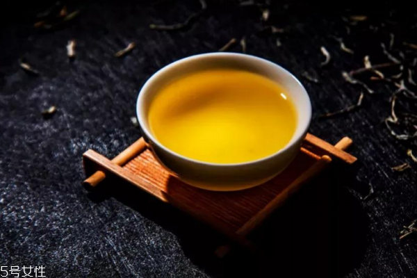 中醫(yī)養(yǎng)生知識(shí)點(diǎn)都有哪些內(nèi)容? 中醫(yī)養(yǎng)生知識(shí)點(diǎn)都有哪些內(nèi)容?