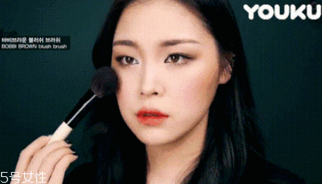 日常生活?yuàn)y步驟技巧 快速化好妝的方法 日常生活?yuàn)y步驟技巧 快速化好妝的方法