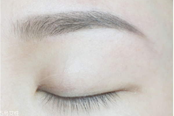 平眉毛怎么畫 畫眉毛技巧步驟圖片 平眉毛怎么畫 畫眉毛技巧步驟圖片