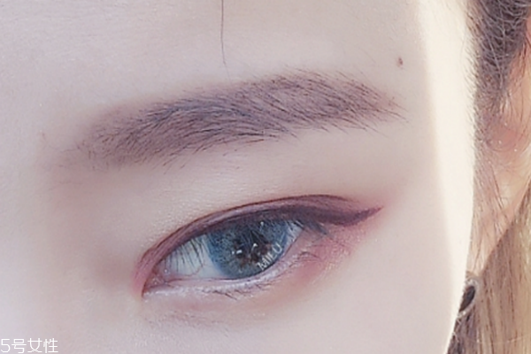 性冷淡妝容教程 最新流行70年代妝容 性冷淡妝容教程 最新流行70年代妝容