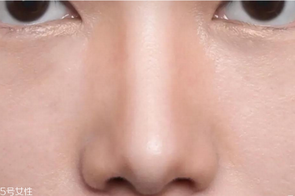 鼻影用什么畫 四種鼻影畫法打造小巧翹鼻 鼻影用什么畫 四種鼻影畫法打造小巧翹鼻