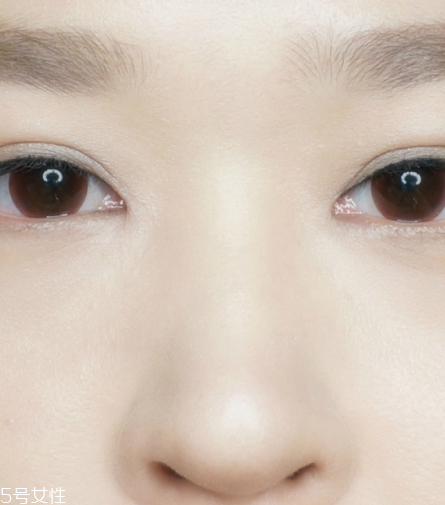 鼻影用什么畫 四種鼻影畫法打造小巧翹鼻 鼻影用什么畫 四種鼻影畫法打造小巧翹鼻