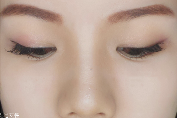 鼻影用什么畫 四種鼻影畫法打造小巧翹鼻 鼻影用什么畫 四種鼻影畫法打造小巧翹鼻