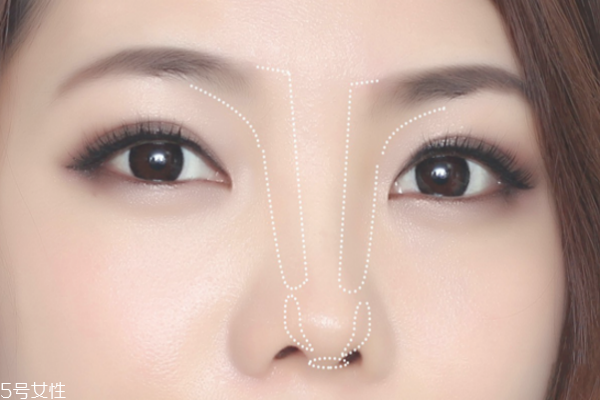 鼻影用什么畫 四種鼻影畫法打造小巧翹鼻 鼻影用什么畫 四種鼻影畫法打造小巧翹鼻