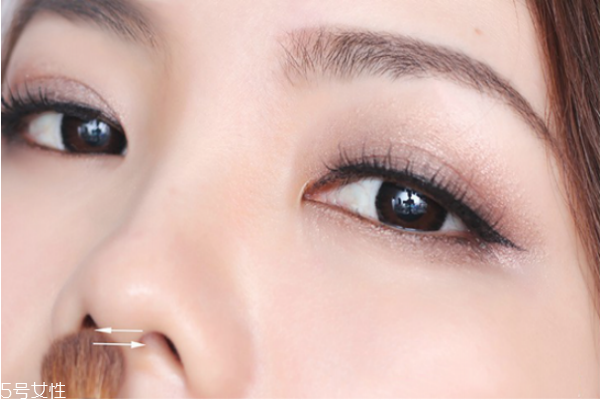 鼻影用什么畫 四種鼻影畫法打造小巧翹鼻 鼻影用什么畫 四種鼻影畫法打造小巧翹鼻