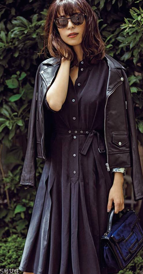 女生機(jī)車皮衣怎么搭配 機(jī)車皮衣搭配女 女生機(jī)車皮衣怎么搭配 機(jī)車皮衣搭配女