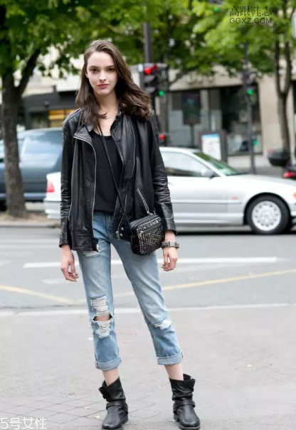 女生機(jī)車皮衣怎么搭配 機(jī)車皮衣搭配女 女生機(jī)車皮衣怎么搭配 機(jī)車皮衣搭配女