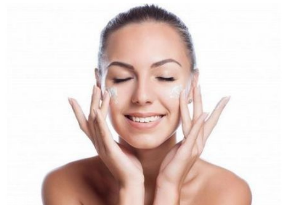 眼部細(xì)紋怎么去除 眼部護(hù)理誤區(qū)要知道 眼部細(xì)紋怎么去除 眼部護(hù)理誤區(qū)要知道