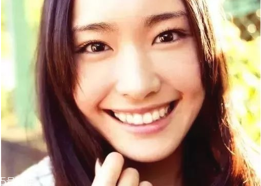 怎么畫眉毛顯臉小 pony示范圓臉眉毛畫法 怎么畫眉毛顯臉小 pony示范圓臉眉毛畫法