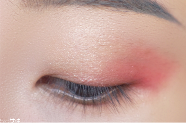 古風(fēng)女子妝容教程圖解 古風(fēng)妝容圖片 古風(fēng)女子妝容教程圖解 古風(fēng)妝容圖片