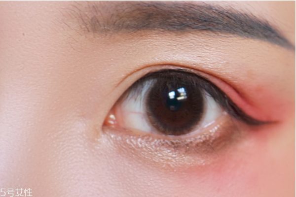 古風(fēng)女子妝容教程圖解 古風(fēng)妝容圖片 古風(fēng)女子妝容教程圖解 古風(fēng)妝容圖片