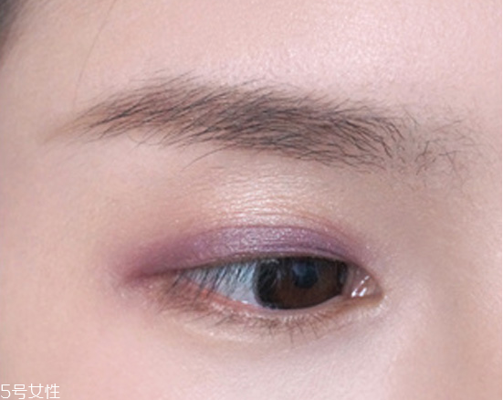 古風(fēng)女子妝容教程圖解 古風(fēng)妝容圖片 古風(fēng)女子妝容教程圖解 古風(fēng)妝容圖片