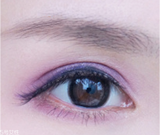 古風(fēng)女子妝容教程圖解 古風(fēng)妝容圖片 古風(fēng)女子妝容教程圖解 古風(fēng)妝容圖片