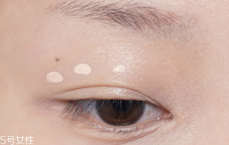 古風(fēng)女子妝容教程圖解 古風(fēng)妝容圖片 古風(fēng)女子妝容教程圖解 古風(fēng)妝容圖片