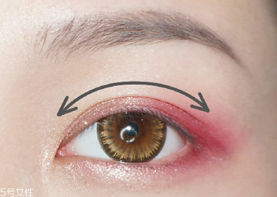 古風(fēng)女子妝容教程圖解 古風(fēng)妝容圖片 古風(fēng)女子妝容教程圖解 古風(fēng)妝容圖片