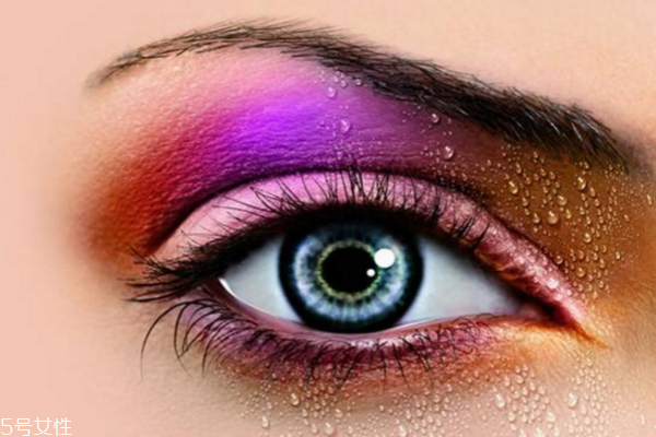 怎樣畫眼線顯眼睛大 超簡單大眼妝畫法 怎樣畫眼線顯眼睛大 超簡單大眼妝畫法