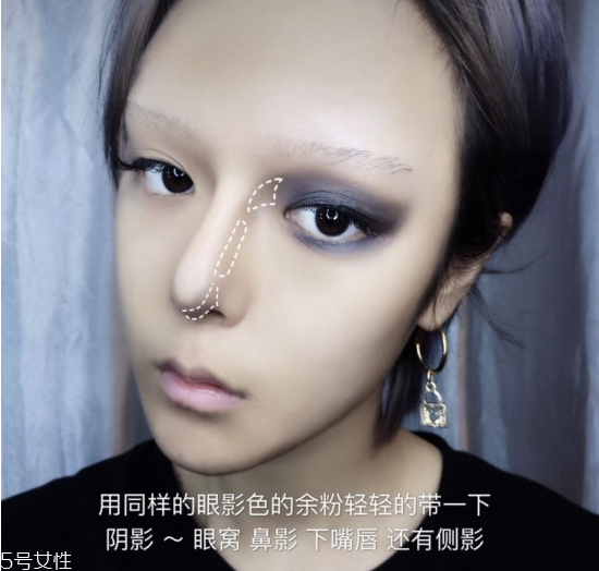 萬(wàn)圣節(jié)妝容有哪些 萬(wàn)圣節(jié)簡(jiǎn)單妝容 萬(wàn)圣節(jié)妝容有哪些 萬(wàn)圣節(jié)簡(jiǎn)單妝容