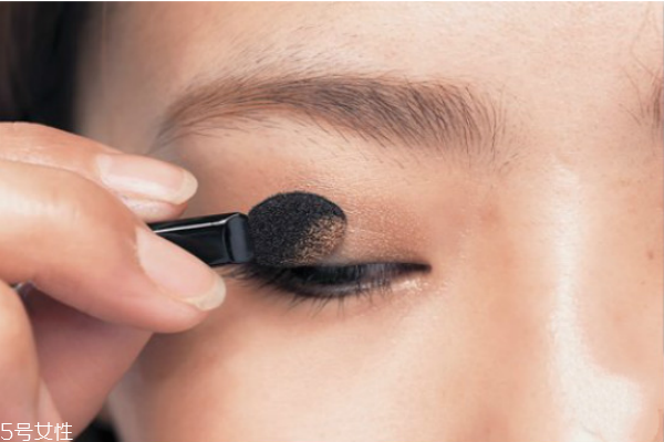 丹鳳眼怎么畫眼妝 丹鳳眼化妝教程 丹鳳眼怎么畫眼妝 丹鳳眼化妝教程