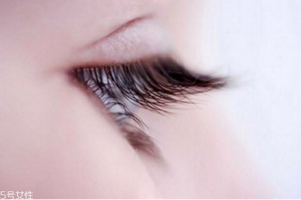 睫毛不翹怎么辦 教你睫毛怎么變翹 睫毛不翹怎么辦 教你睫毛怎么變翹