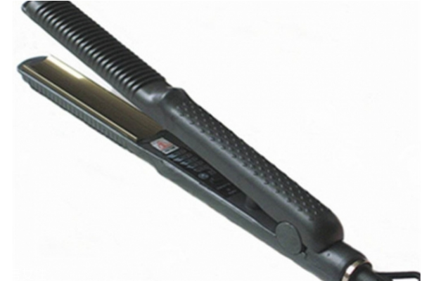 拉直的頭發(fā)怎么變蓬松 頭發(fā)拉直后注意事項(xiàng) 拉直的頭發(fā)怎么變蓬松 頭發(fā)拉直后注意事項(xiàng)