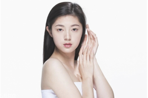 拉直頭發(fā)需要注意什么 拉直頭發(fā)后的護理方法 拉直頭發(fā)需要注意什么 拉直頭發(fā)后的護理方法