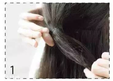 卷發(fā)扎什么發(fā)型好看 長(zhǎng)卷發(fā)扎法教程 卷發(fā)扎什么發(fā)型好看 長(zhǎng)卷發(fā)扎法教程