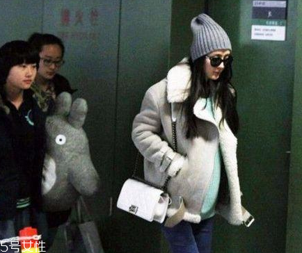 懷孕怎么穿才不顯懷 3技巧根本看不出孕肚 懷孕怎么穿才不顯懷 3技巧根本看不出孕肚